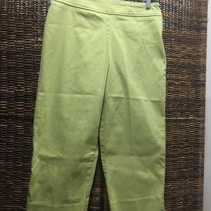 🔥Chaus womens Capri pants.
